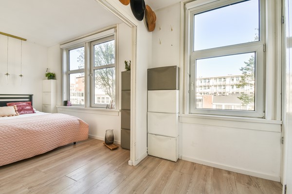 Photo - Under offer: Postjeskade 43-1, 1058 DG Amsterdam